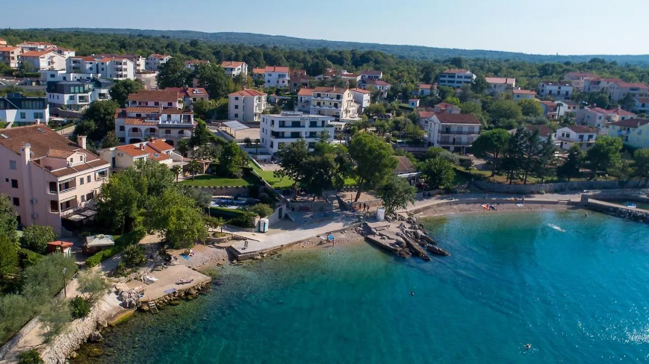 Maestral Apartments Malinska