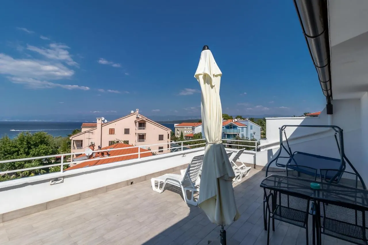 Maestral Apartments Malinska