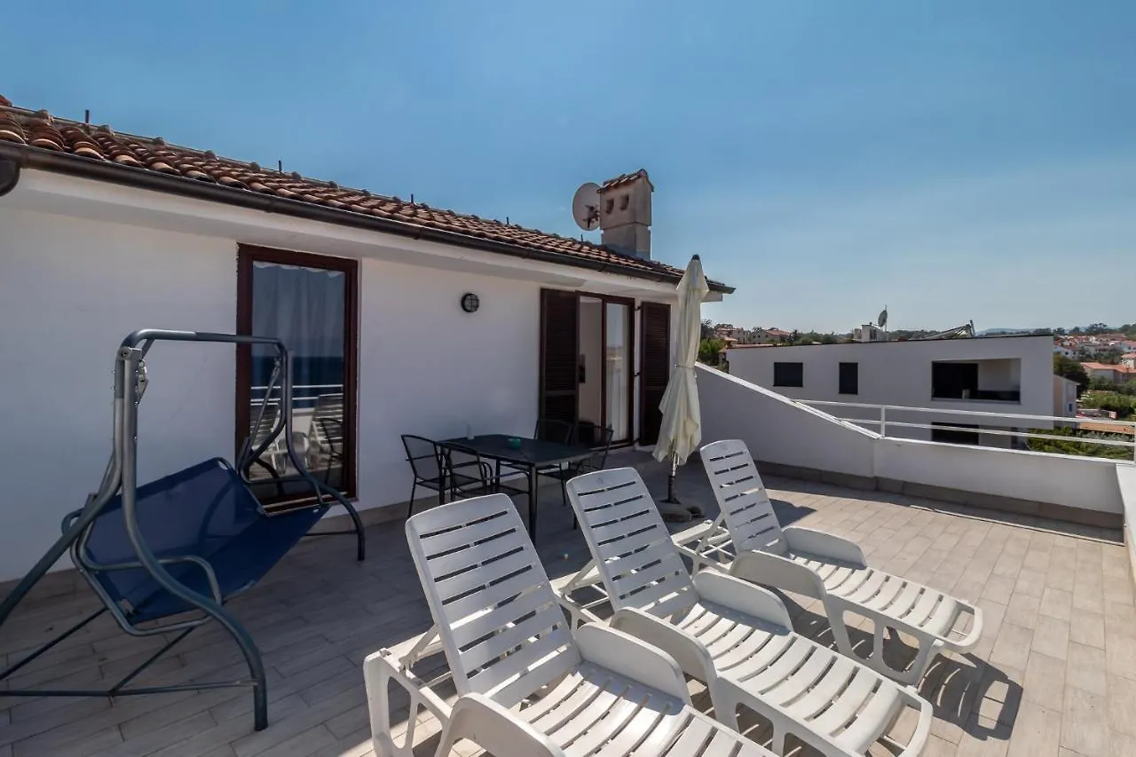 Maestral Apartments Malinska 0*,